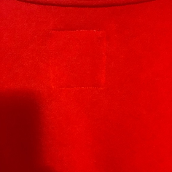 Woman’s xL - Picture 3 of 5